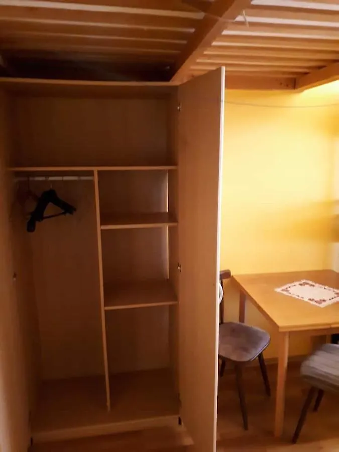 Relaxrooms Vienna Hernals 홈스테이